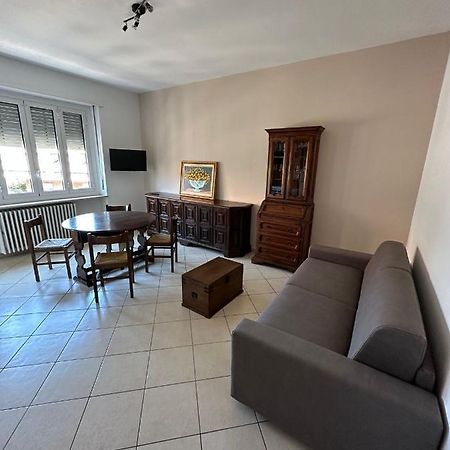 Apartament Casa Gino Asti Zewnętrze zdjęcie